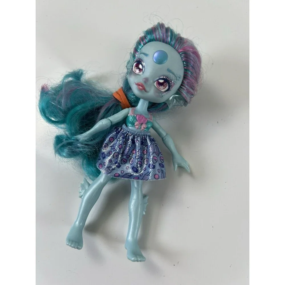 Magic Mixies Pixlings Marena the Mermaid Pixling 6